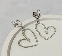 Срібні сережки-підвіски з сердечком з замочком-закруткою "Емілі"