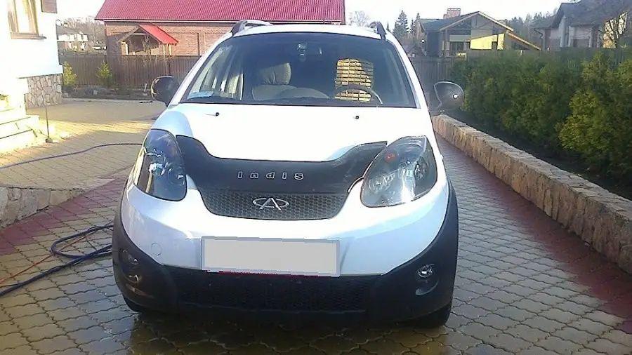 Мухобійка Chery IndiS S18D (VT-52) Дефлектор капота накладка