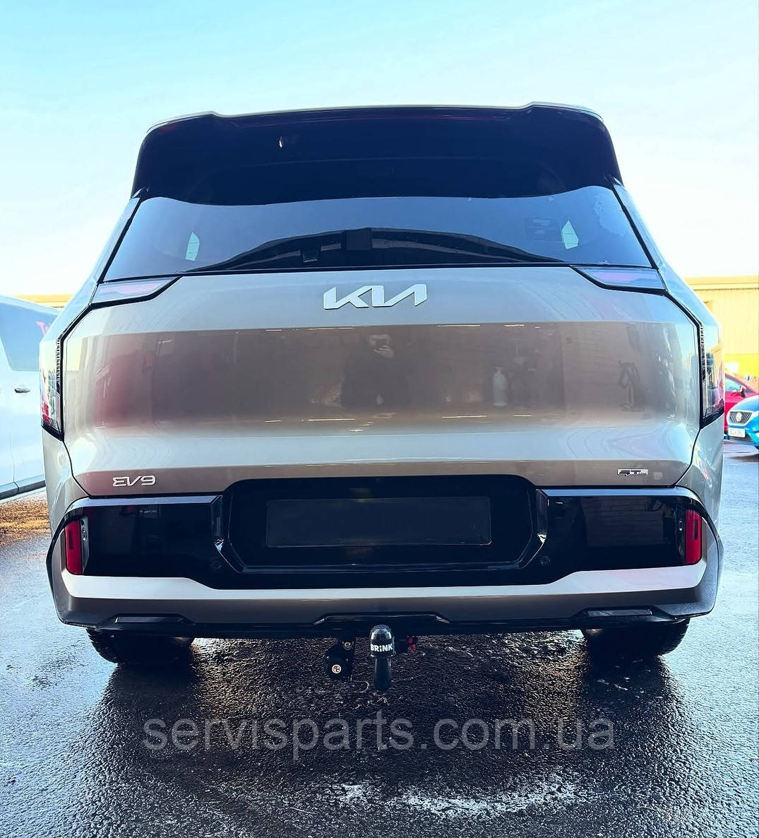 Фаркоп Kia EV9 2023- (Кіа EV9) швидкоз'ємний гак на ключах