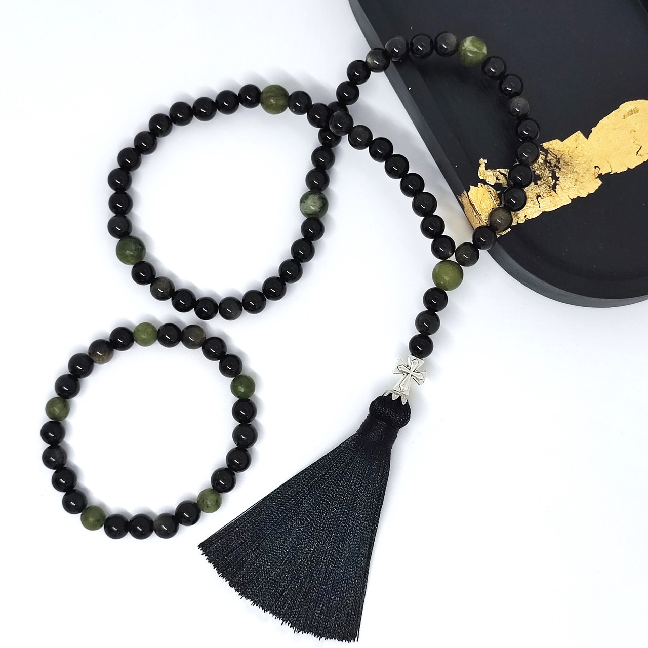Чотки на 50 намистин з каміння обсидіан та нефрит в комплекті з браслетом, фото 1