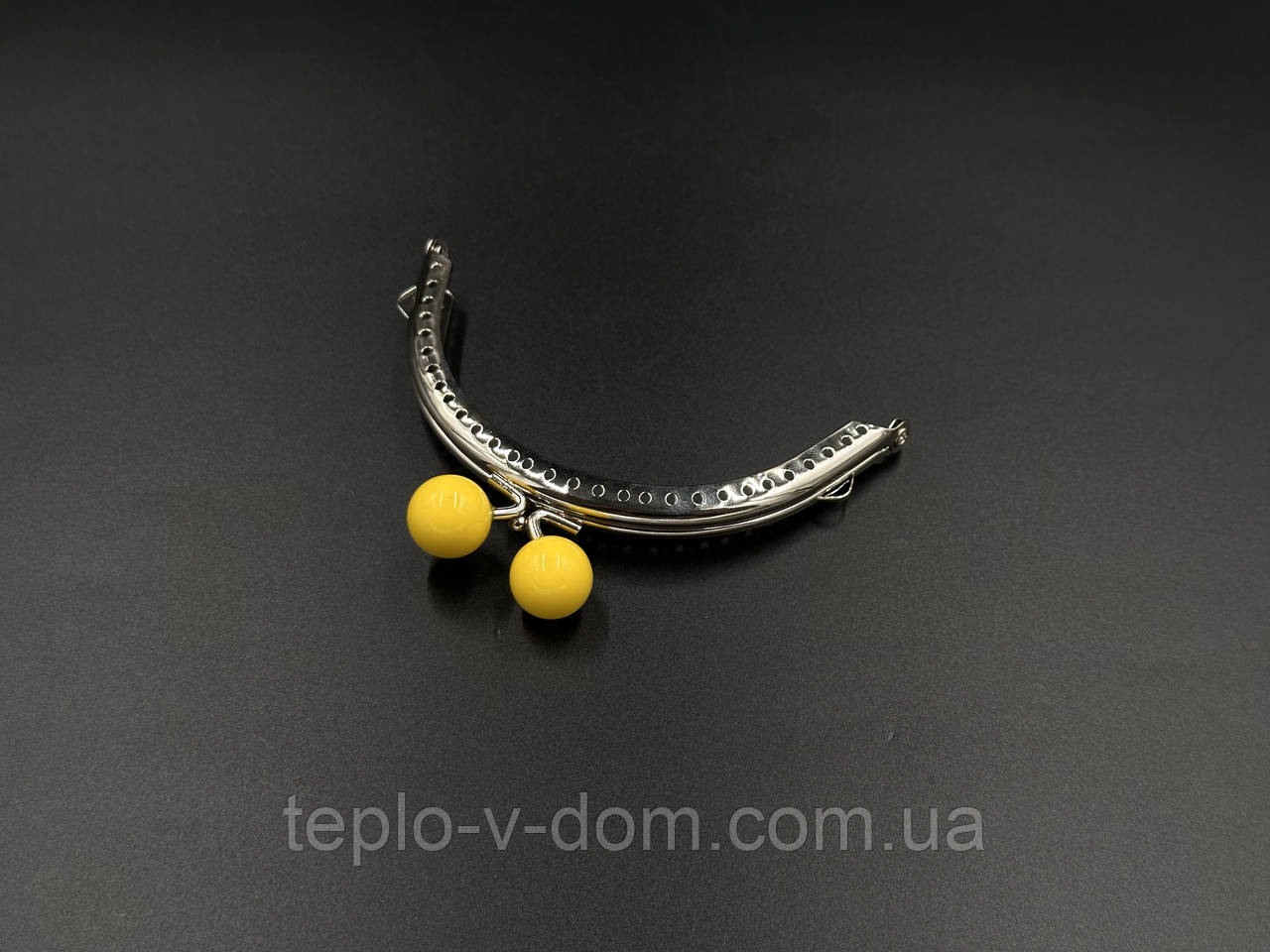 Фермуар. Колір "срібло". 10.5см