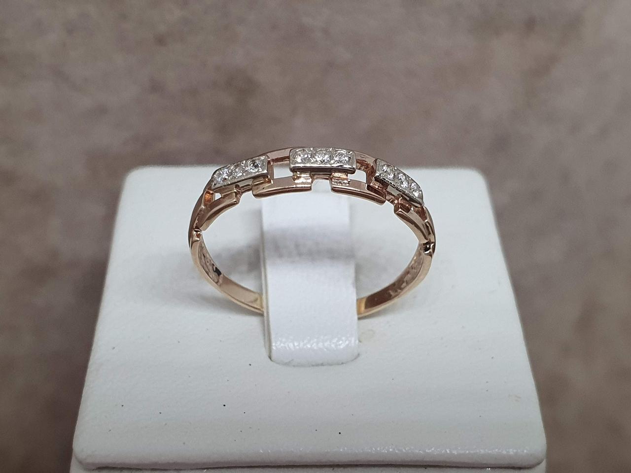 Золоте кільце з фіанітами. 3522489