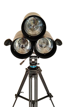 Зенітно-пошукові прожектори