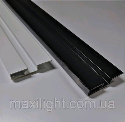 Алюмінієвий ПЛІНТУС (профіль під LED стрічку) BIOM PLP-601B (60х10 мм) чорний+матовий плоский розсіювач, фото 1