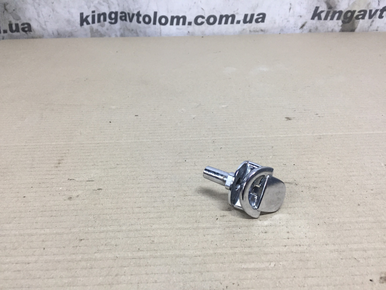 Кронштейн сетки багажника Audi A4 B8 3C9867160