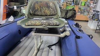 Стійка для сидіння у надувний човен