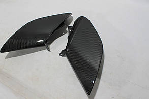 Карбонові задні повітроводи на Ferrari 488