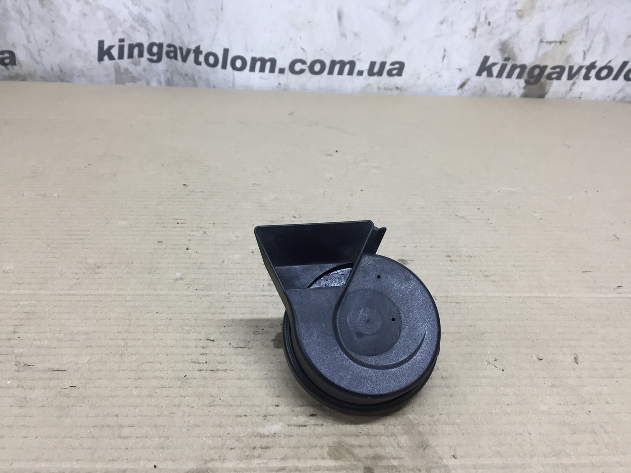 Звуковий сигнал Audi A4 B8 8T0951221A