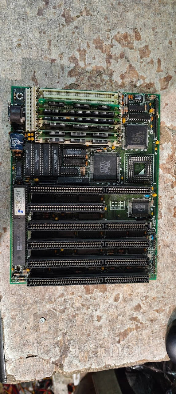 Ретромат. плата OPTI 82C495SLC + оперативна пам'ять No 231212103