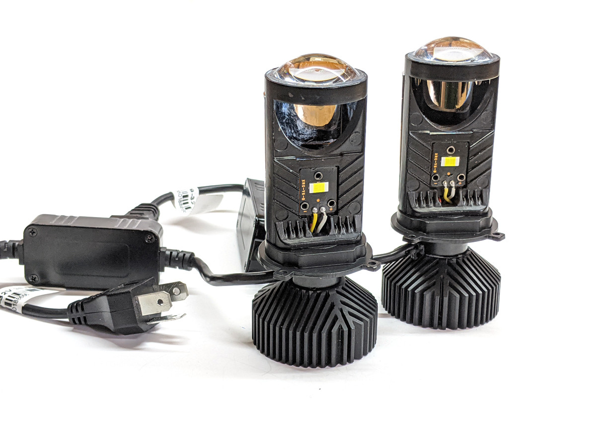 Комплект LED ламп Y9D H4 з лінзою 9-32V діод G-XP x3, 6000 K радіатор із вентилятором