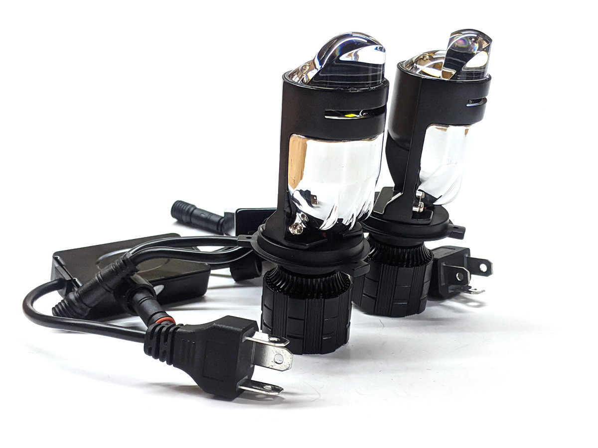 Комплект LED ламп A82 H4 з лінзою 12-24V діод 3570 (50mk), 6000 K радіатор із вентилятором