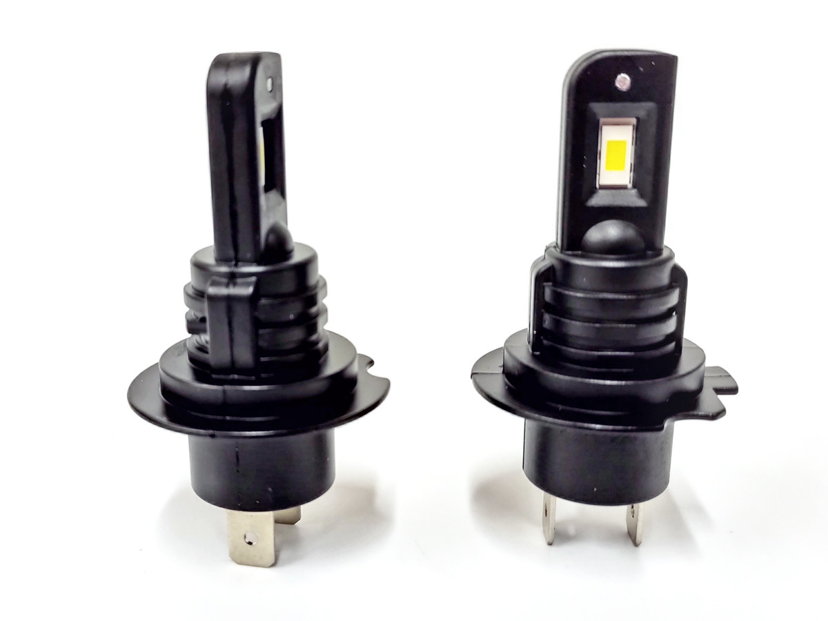 Комплект LED ламп VM9 H7 20 W 12-24 V 6500 K радіатор (діод 3570 50mk)