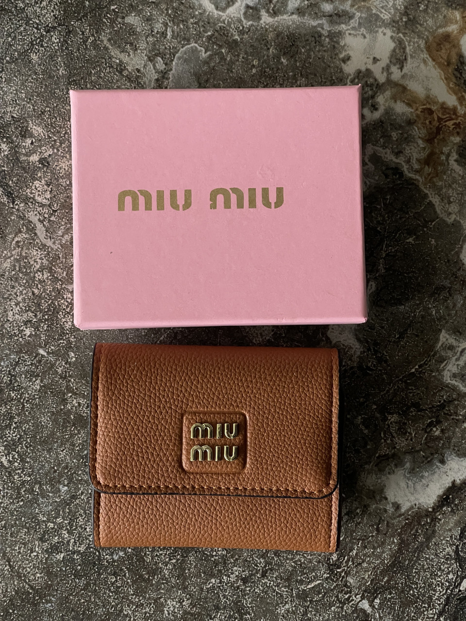 Гаманець Miu Miu жіночий міні Міу Міу коричневий