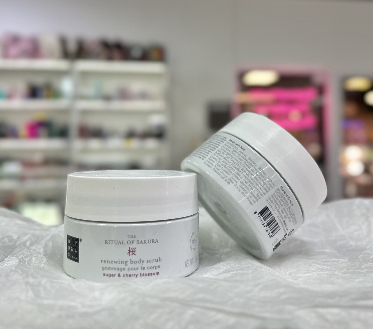 Скраб для тіла Rituals The Ritual of Sakura Body Scrub, 250 г