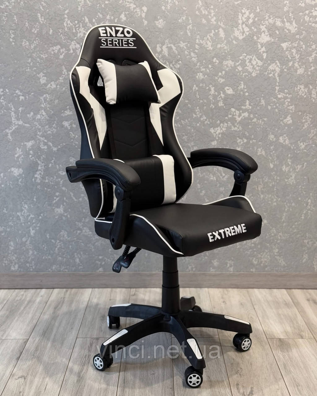 Комп'ютерне крісло з екошкіри + 2 подушки ENZO чорне з білим, фото 1