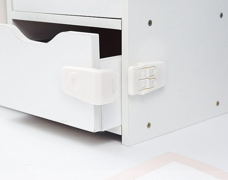 Захист на кути Білий