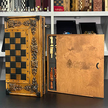 Шахи з дерева, 68×32×8см в комплекті з фігурами "Гетьманське військо", арт.191103