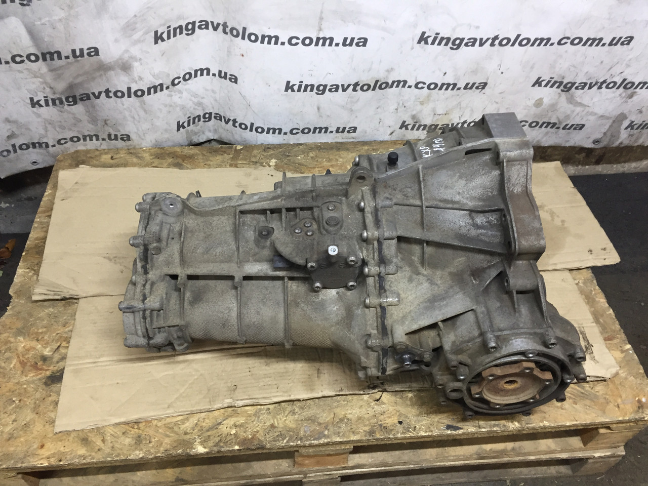 МКПП Audi A4 B8 0B1300027C