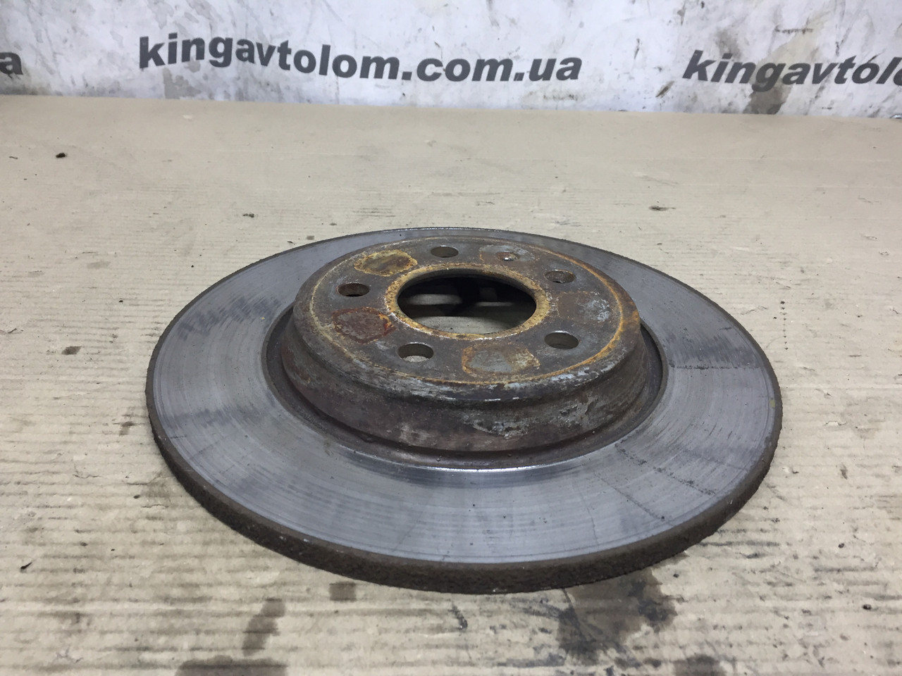 Диск гальмівний задній Audi A4 B8 8K0615601B