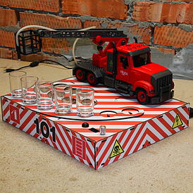 Автоматичний наливатор на 7,5,4, шт  чарок. Пожежна Машина. Подарунок для кума, брата, чоловіка чи день народження