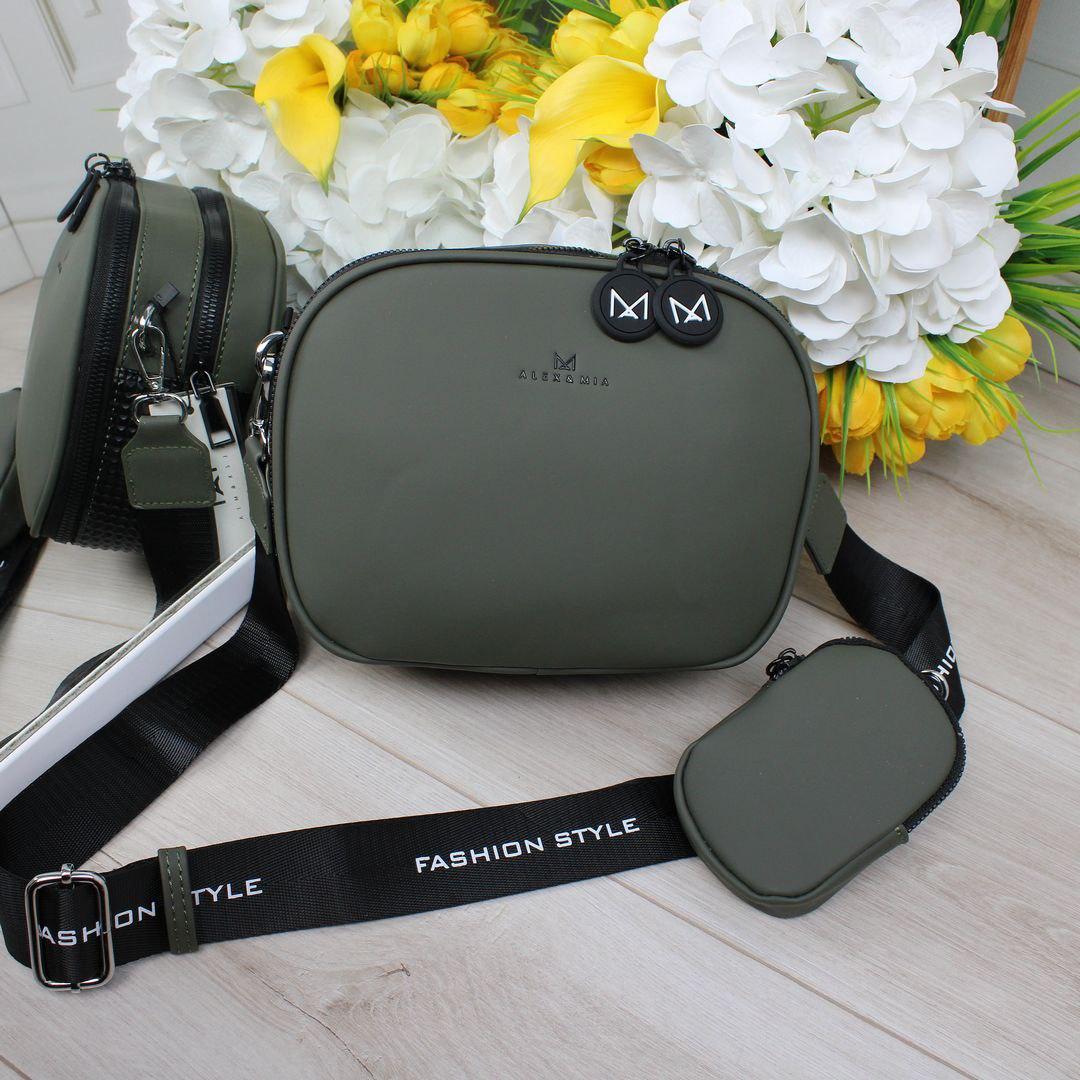 Маленька жіноча сумка зручна сумочка на широкому ремені хакі екошкіра