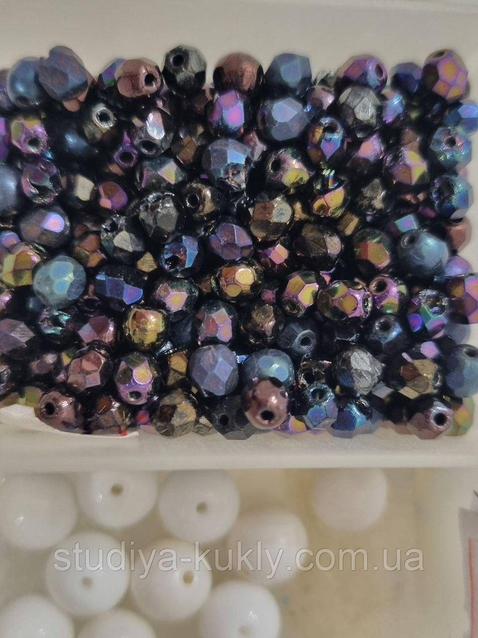 Кришталеві намистини. Чеське скло. 4 мм. №7, фото 1