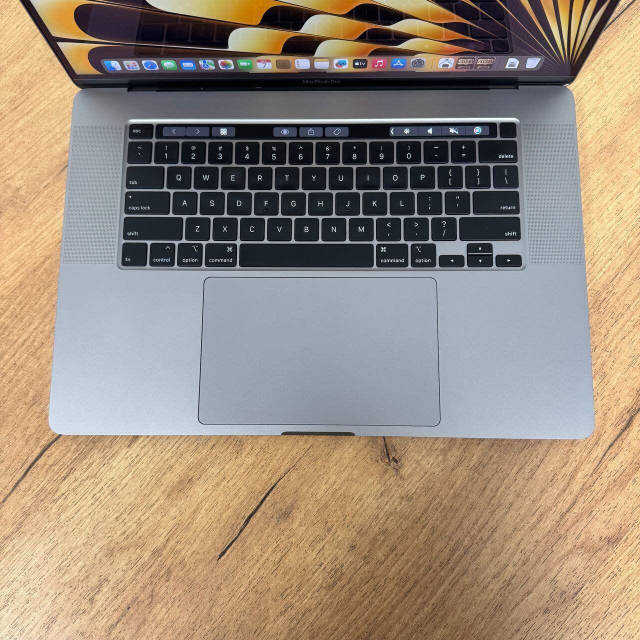極上必見 Apple MacBook Pro 2019 16インチ A2141 MacBook Pro (16 дюймів, 2019 р.) - Технічні характеристики