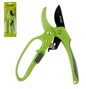 Садовий інструмент