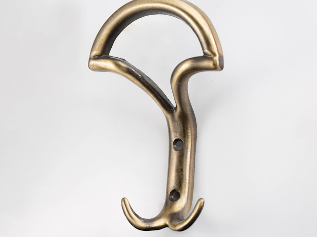 Гачок меблевий. Колір стара латунь. 145х95x50мм, фото 1