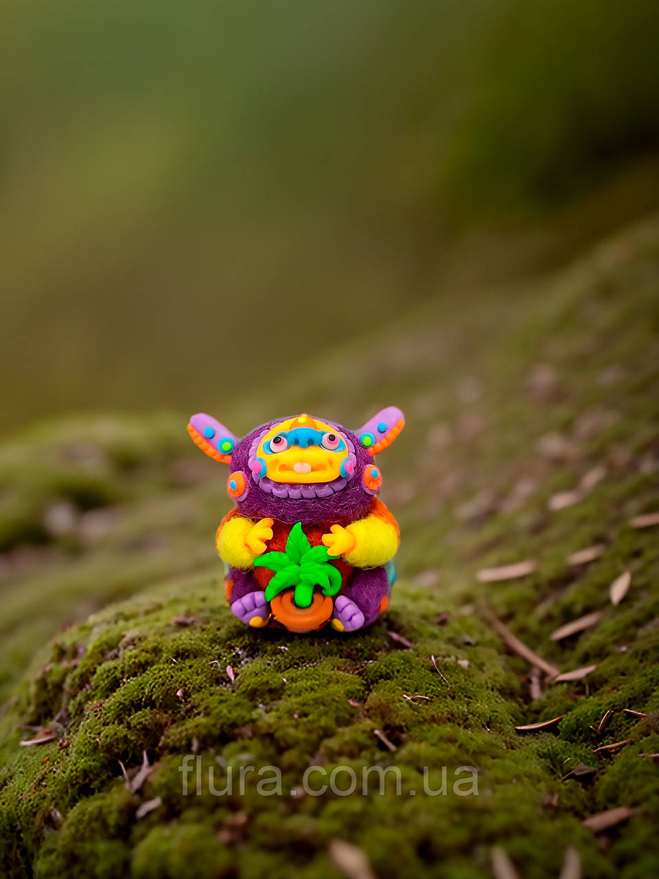 Фігурка ручної роботи кишеньковий друг «Знахар» / Іграшка з вовни екологічна