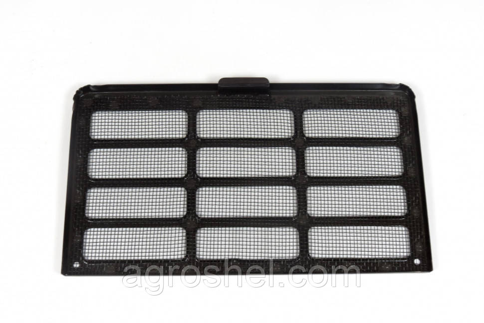 РЕШІТКА НИЖНЯ 80-8401020-Б ПЕРЕДНЯ ТРАКТОРА МТЗ, фото 1