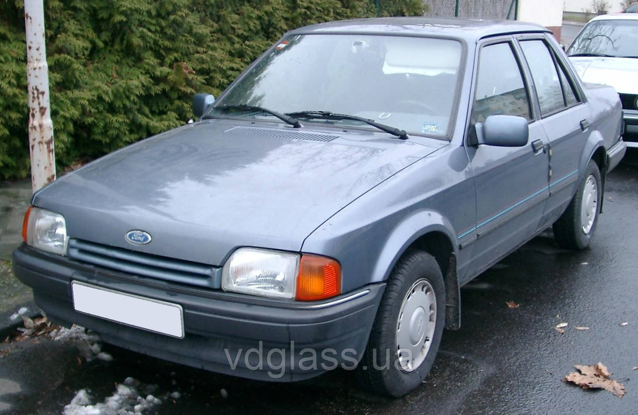 Лобове скло Ford orion ESCORT, триплекс