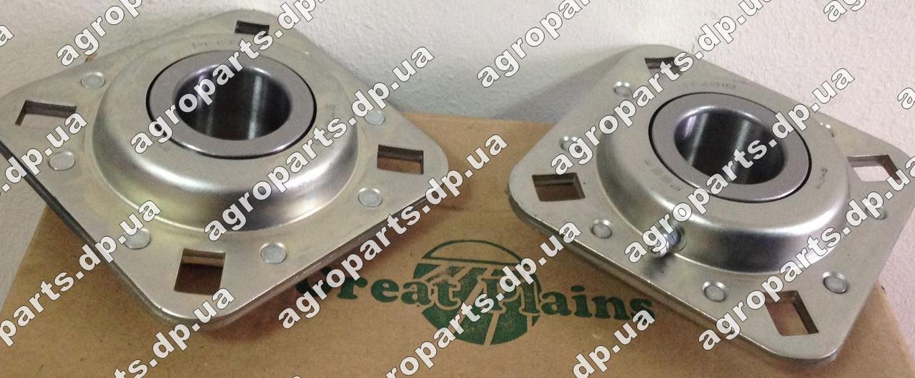 Підшипник 822-208C з/ч ST491B Great Plains Bearing Flange 822-208С FD209RB