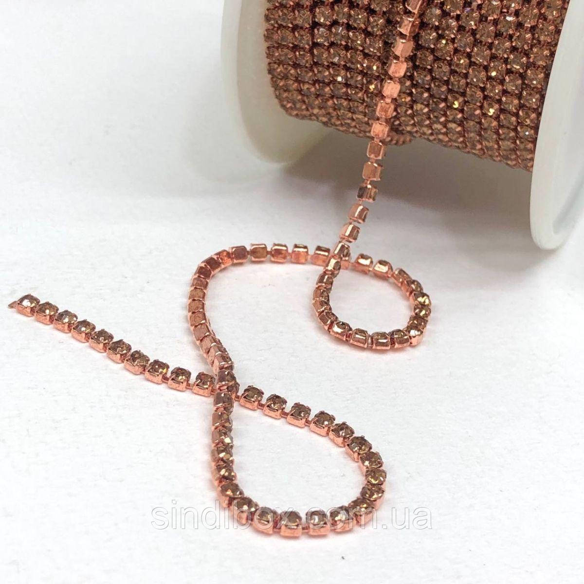 1м - Стразовий ланцюг SS6 (2мм), Топаз у рожевій оправі, фото 1