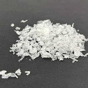 Штучний сніг, крихта - білі крижинки