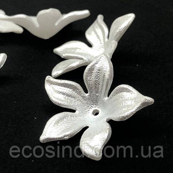 Намисто пластикова КВІТКА БІЛА VA80, 28 мм -10шт, фото 1