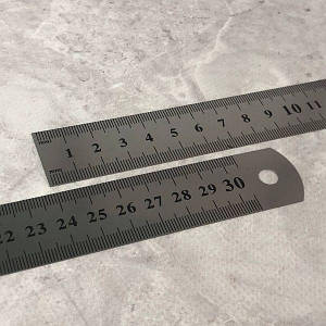 Лінійка металева, кравецька - 30 см