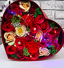 Подарункове "Серце з квітами з мила" LED/ мильні квіти/ квіти з мила в серці, фото 6