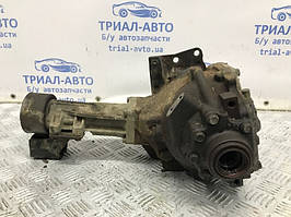 Роздаткова коробка Lexus