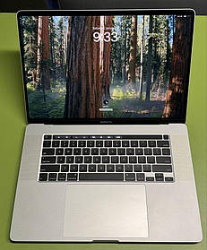 Б/в Ультрабук Apple MacBook Pro 16 2019 16" 3072x1920| i7-9750H| 16GB RAM| 500GB SSD| Radeon Pro 5300M 4GB