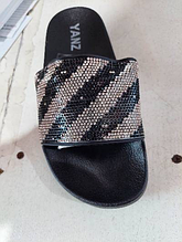 Капці жіночі розмір 36-41 матеріал гума колір показаний на зображенні в пакованні від 6 шт.