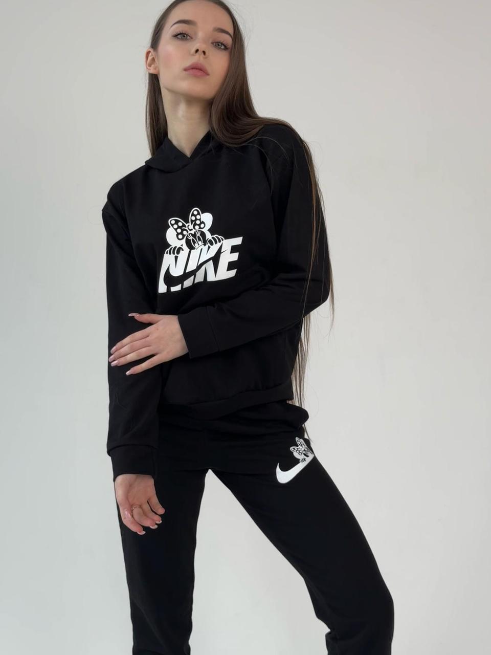 Жіночий спортивний костюм Nike Худі + Штани чорний Комплект Найк весняний осінній, фото 1