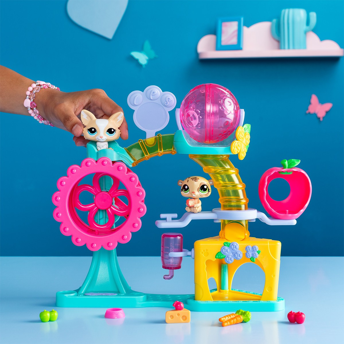 Набір фігурок Littlest Pet Shop "Фабрика розваг" (2 фігурки, аксесуари, фабрика) 00519