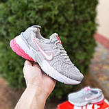 Жіночі кросівки NIKE V2K RUN стильні кросівки nike повсякденне жіноче взуття текстильні кросівки найк, фото 2