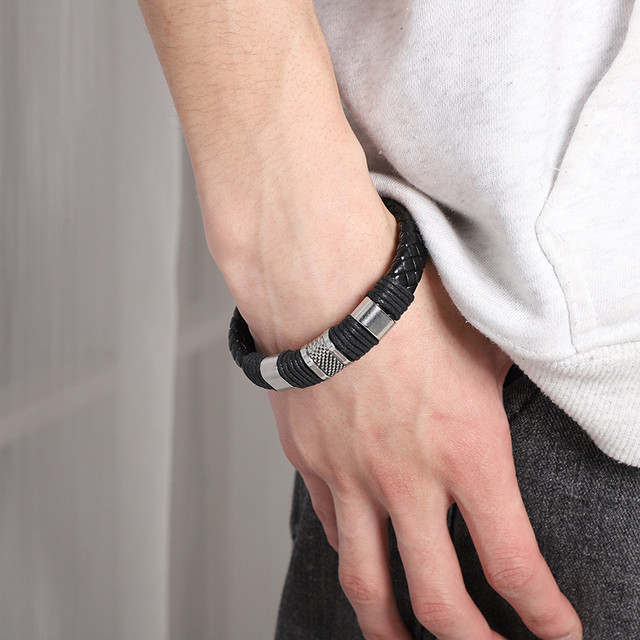 Браслет чоловічий шкіряний Rock Strong Black Браслет чоловічий шкіряний Rock Strong Black