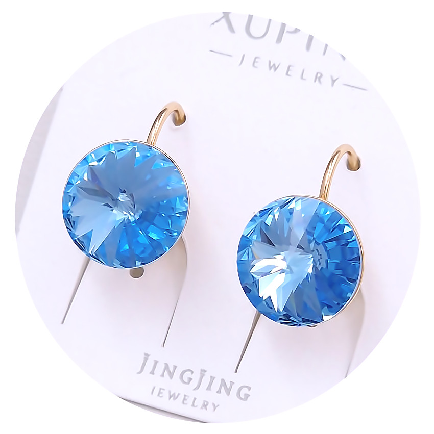 Сережки XР. Позолота 18К. Камені: Swarovski блакитний хамелеон. Довжина: 18 мм. Ширина: 12 мм.