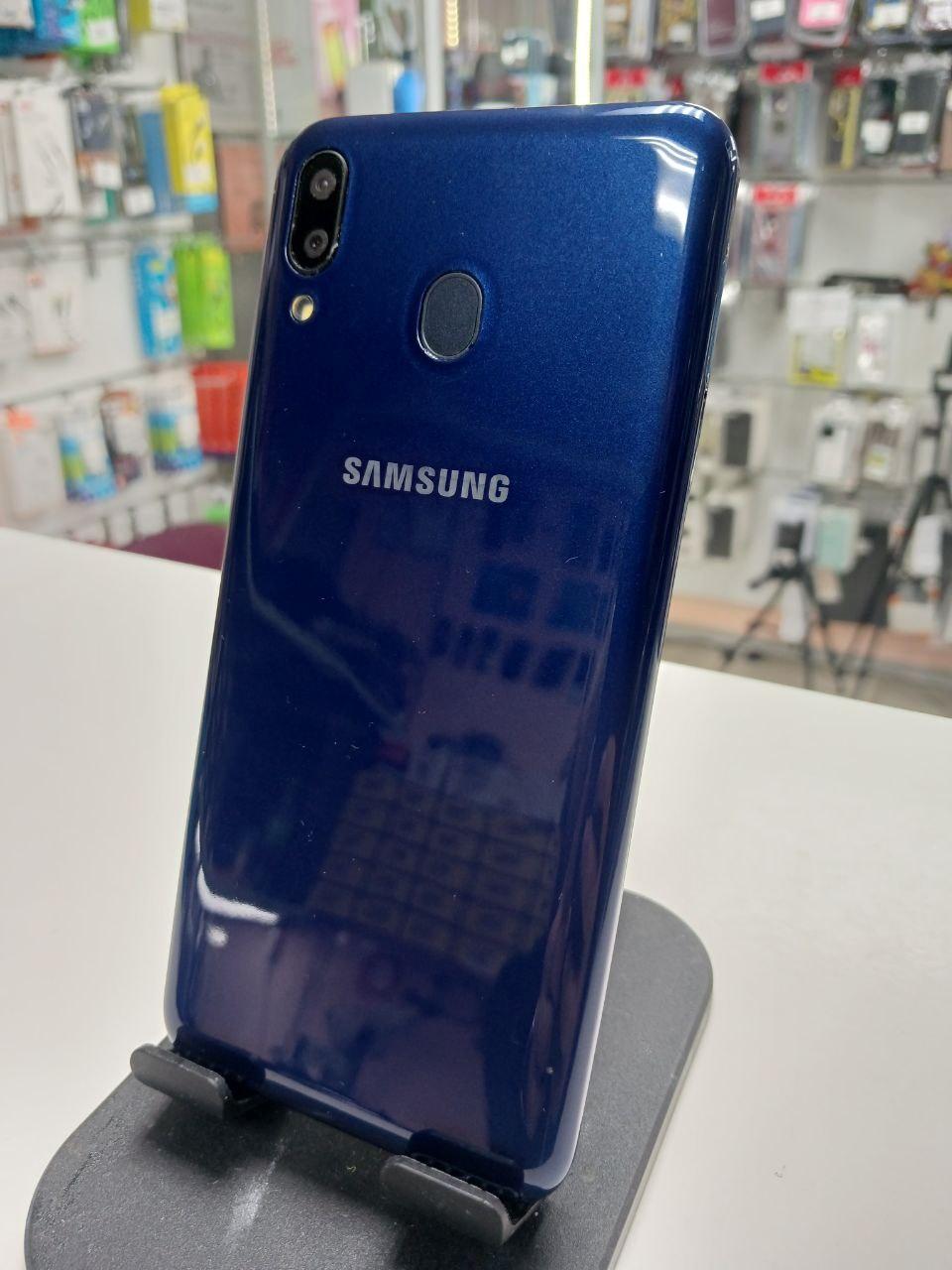 Б/в Samsung Galaxy M20 4/64Gb