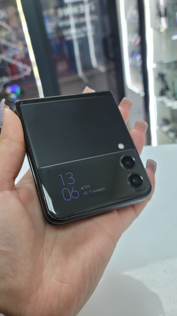 Б/в Samsung Galaxy Z Flip3 5G 8/128GB