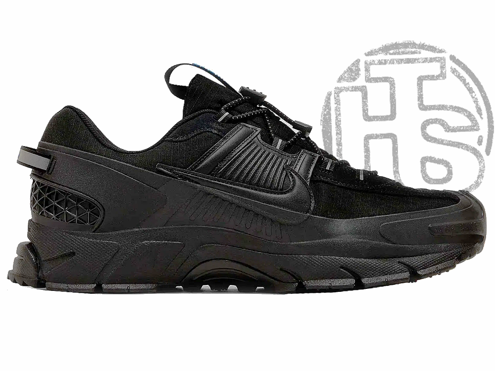 Чоловічі кросівки Найк Nike Zoom Vomero Roam Triple Black FV2295-002