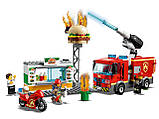 LEGO City 60214 Пожежа в бургер-кафе, фото 5